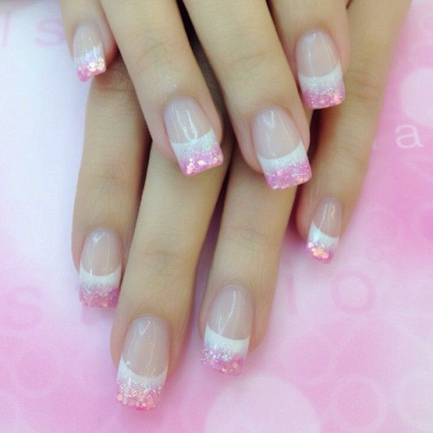 bb608a8c326cd79e22e9ed91b1f0a122--light-pink-acrylic-nails-colored-acrylic-nails