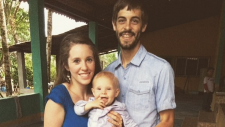 jill-duggar-derick-dillard-accused-of-child-abuse-e1457433531584